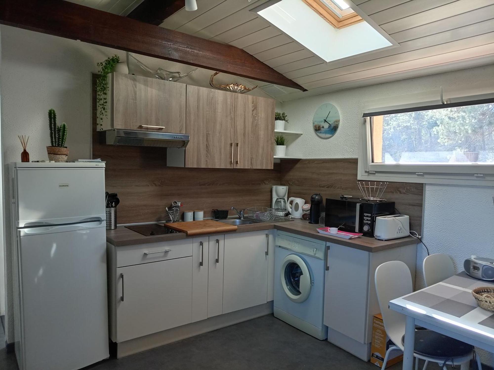 Pinede Apartment Карканс Екстериор снимка
